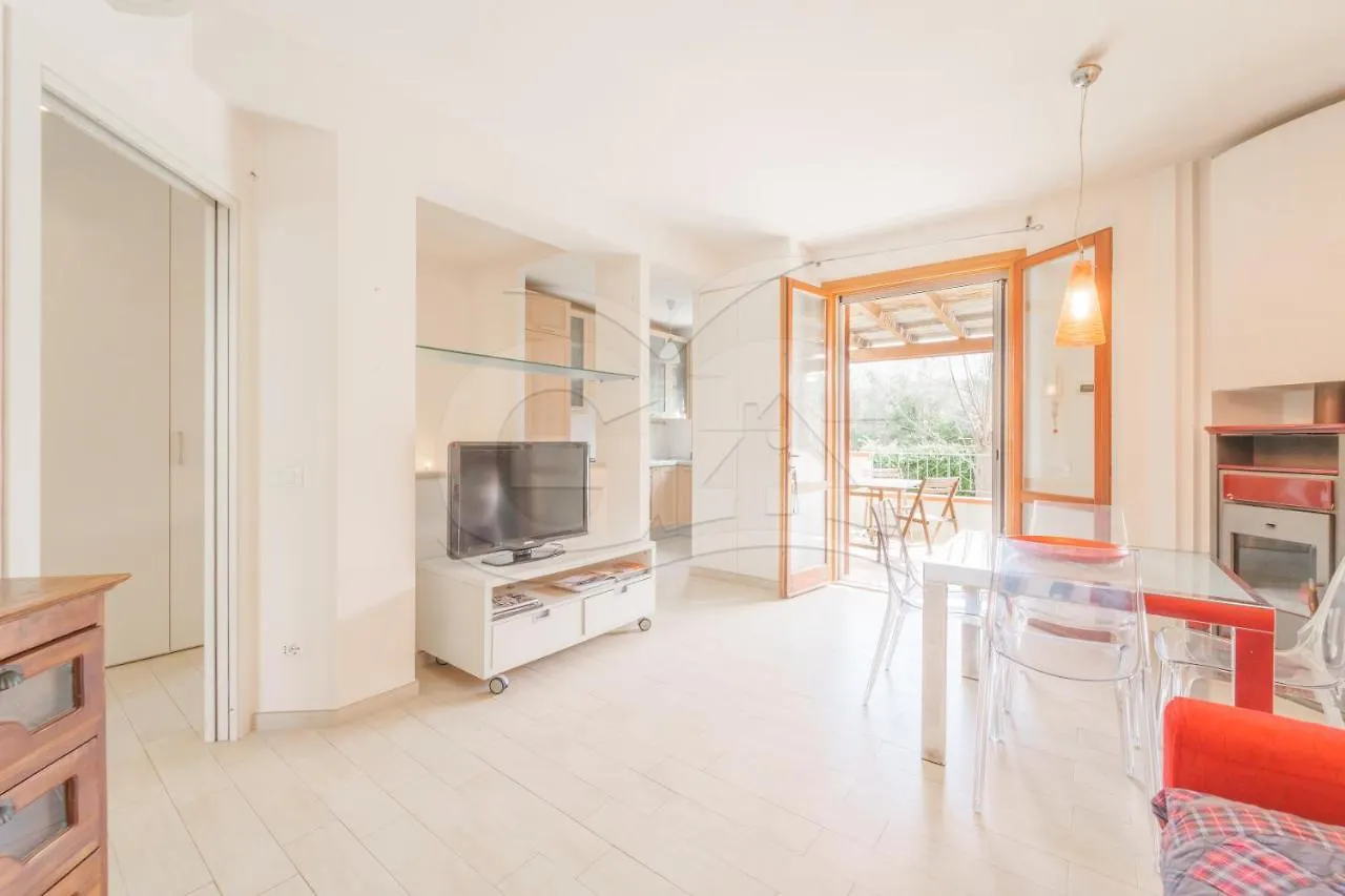 Casa Lula - Goelba Apartment Casa Alzi 0*,  Italy